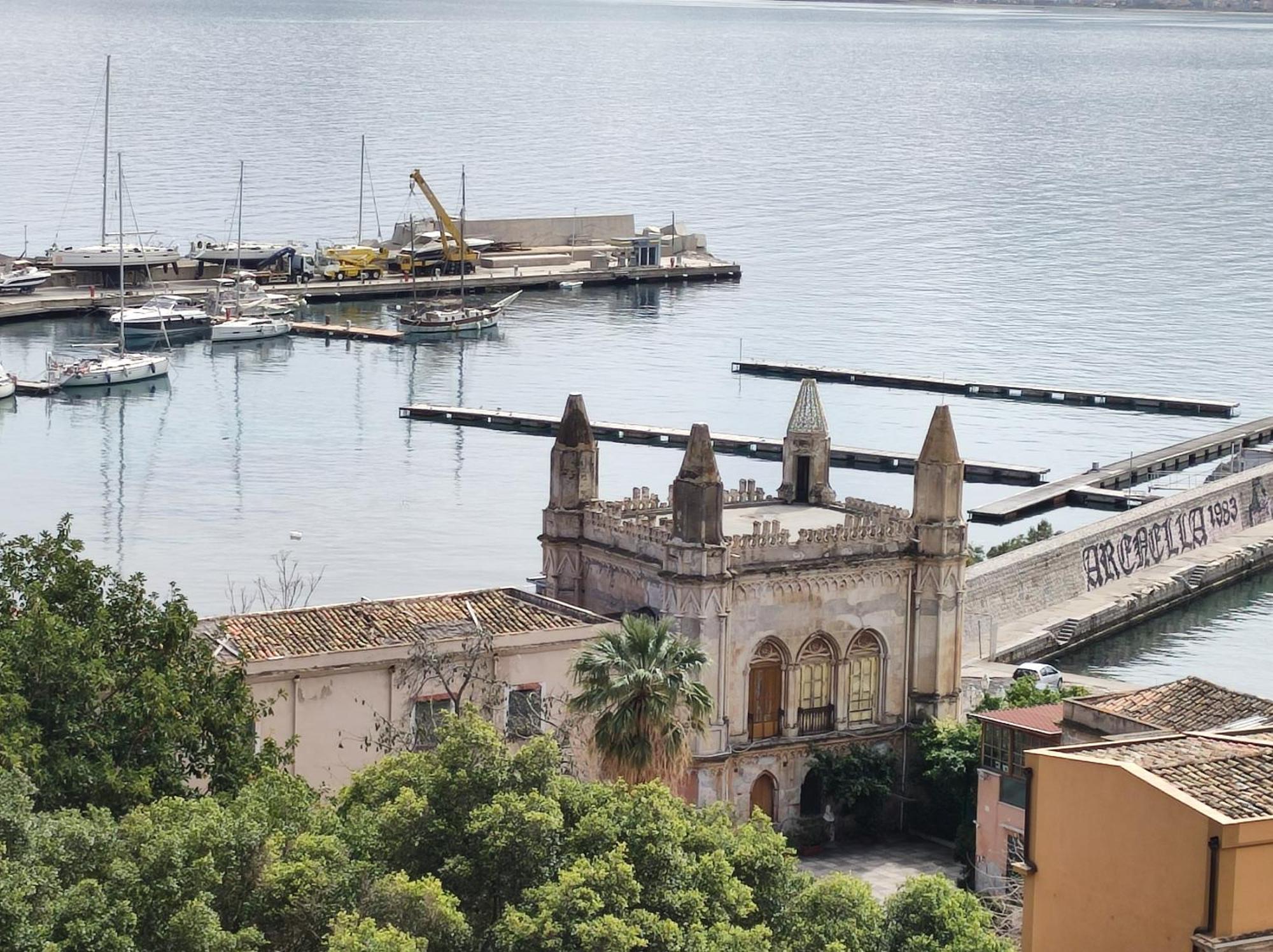 Rineddahouse Arenella - Vista Mare Panoramica A Palermo Con Parcheggio Privato Apartment Exterior photo